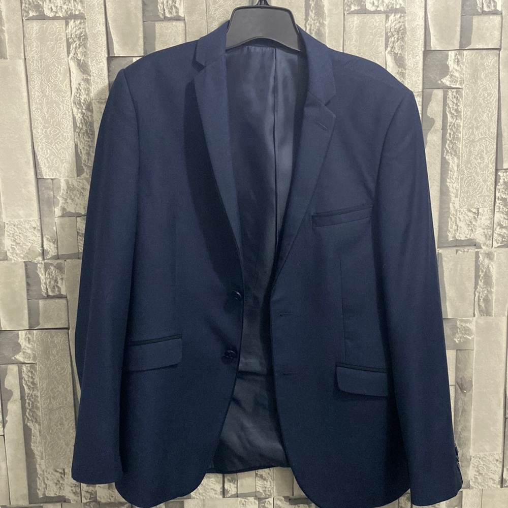 Men’s Navy Blue Bellissimo Blazer From Tip Top Tailor.